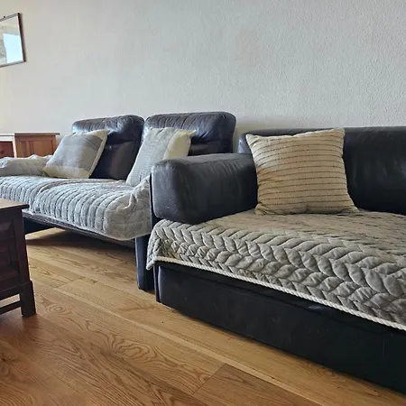 Bright Charming House With A Garten Balkony, Panoramic View And Full Equiped Kitchen דירה *