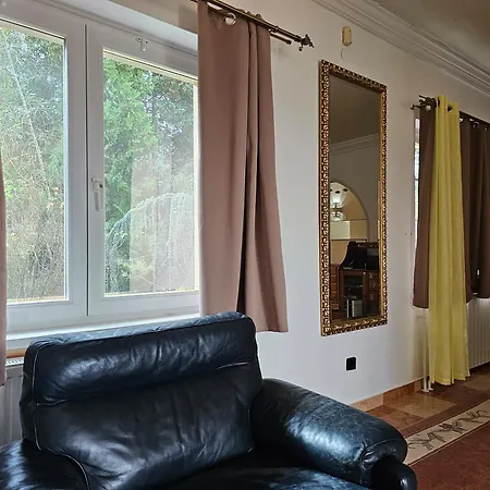 Apartament Bright Charming House With A Garten Balkony, Panoramic View And Full Equiped Kitchen